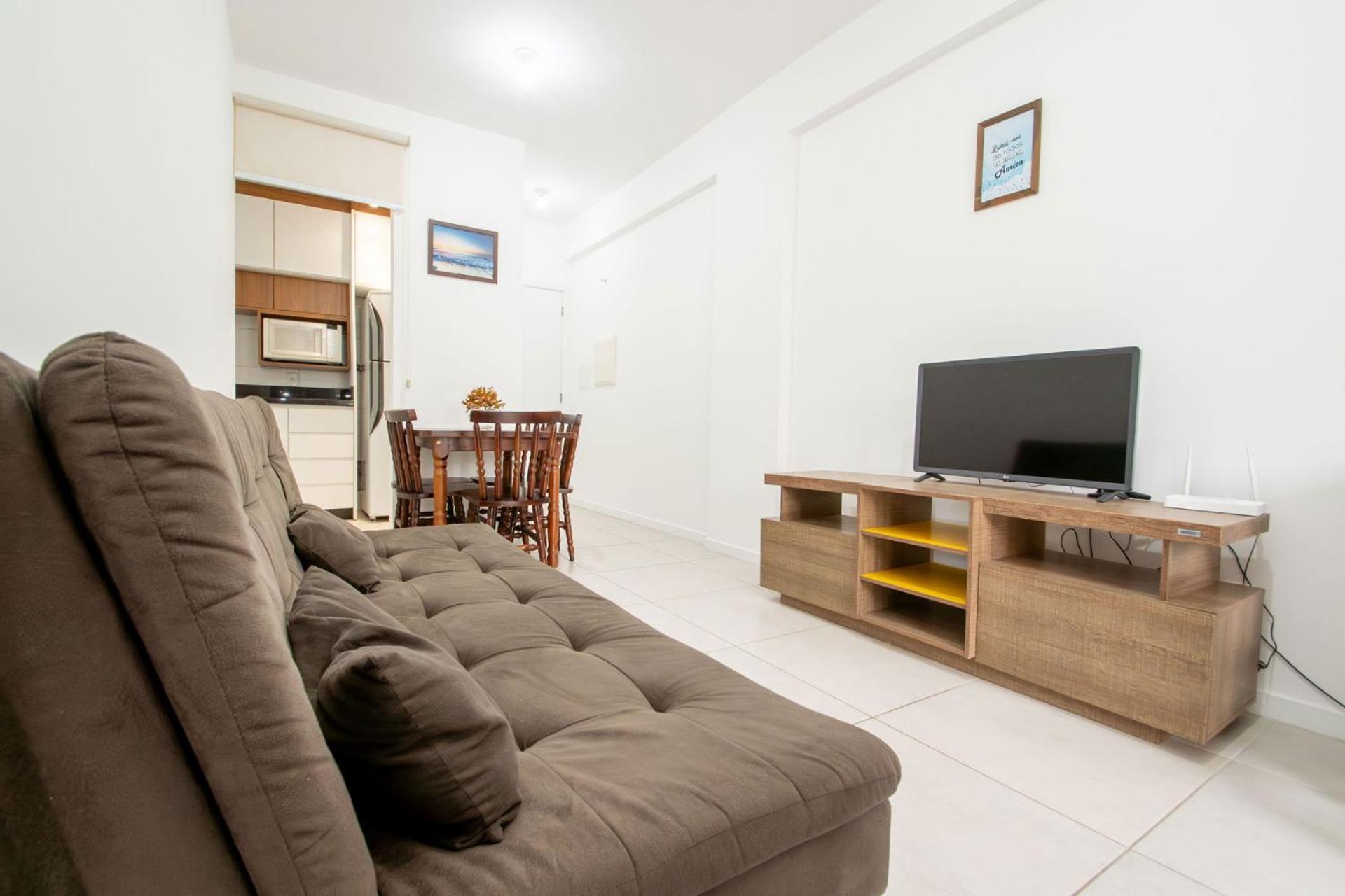 Apt A 100M Da Praia Dos Ingleses Ing4101 Florianopolis Exterior photo